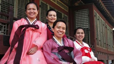 Arlene (center) with other lay missionaries in Korea